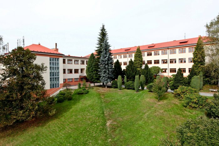 Gymnázium Ivana Olbrachta, Semily, Nad Špejcharem 574, příspěvková organizace