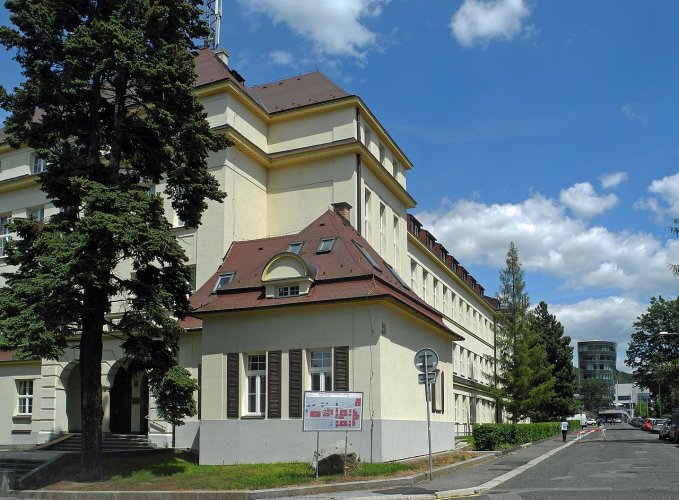 Fakulta mechatroniky, informatiky a mezioborových studií