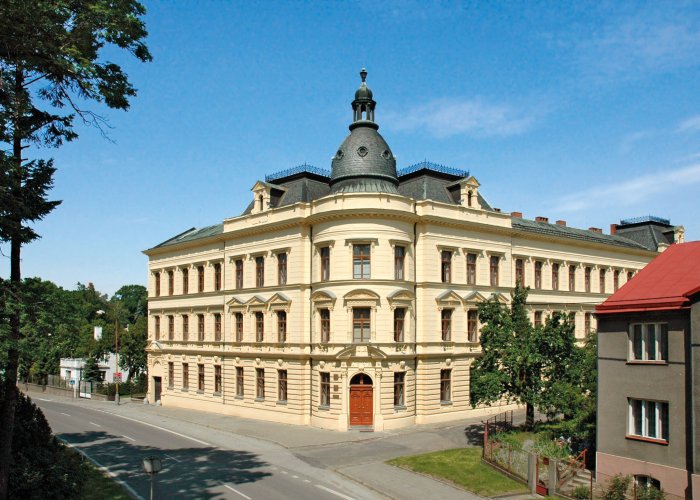 Střední průmyslová škola stavební, Lipník nad Bečvou, Komenského sady 257