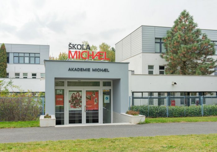 MICHAEL – Střední škola a Vyšší odborná škola reklamní a umělecké tvorby, s. r. o.
