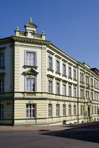 Fakulta sociálně ekonomická