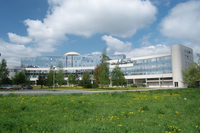 Fakulta regionálního rozvuje a mezinárodních studií