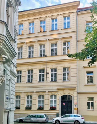 GYMNÁZIUM JANA PALACHA PRAHA 1, s. r. o.