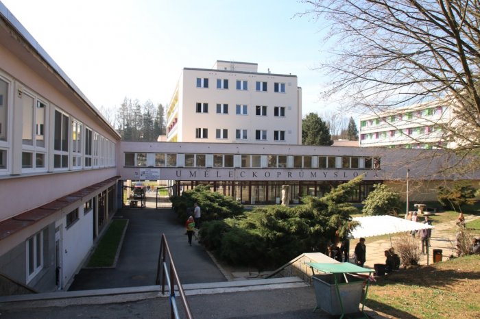 Akademie – Vyšší odborná škola, Gymnázium a Střední odborná škola uměleckoprůmyslová Světlá nad Sázavou