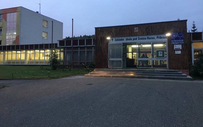 Gymnázium pod Svatou Horou, Příbram II, Balbínova 328