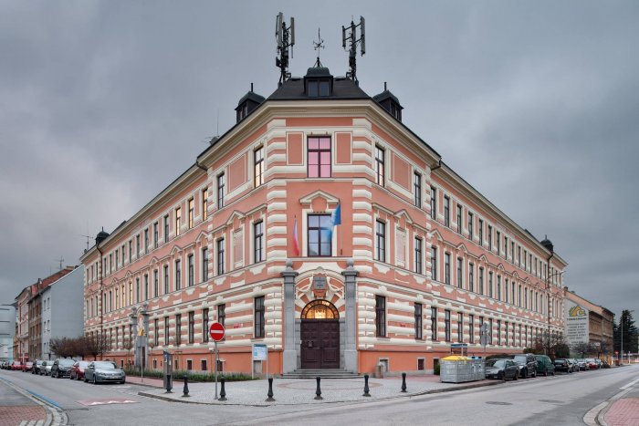 Gymnázium J. V. Jirsíka, České Budějovice, Fráni Šrámka 23