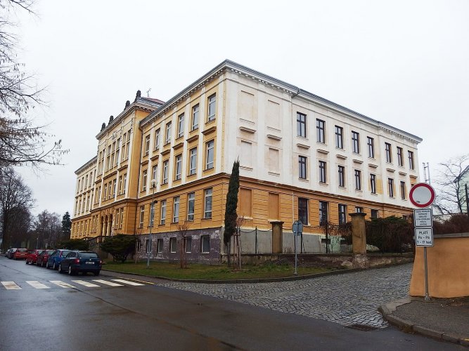 Gymnázium, Jevíčko, A. K. Vitáka 452